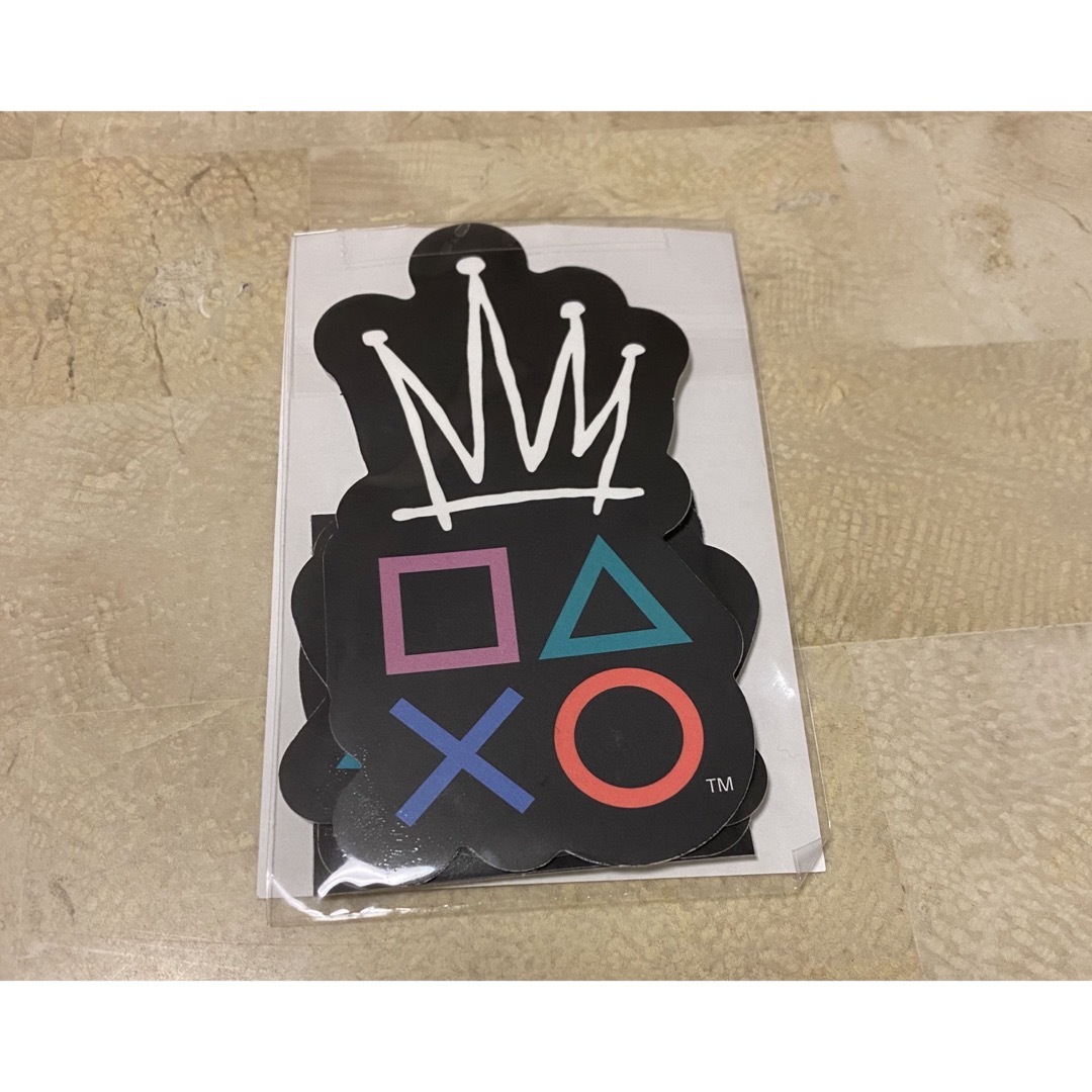 PlayStation×King Gnu コラボステッカー×1枚 エンタメ/ホビーのタレントグッズ(ミュージシャン)の商品写真