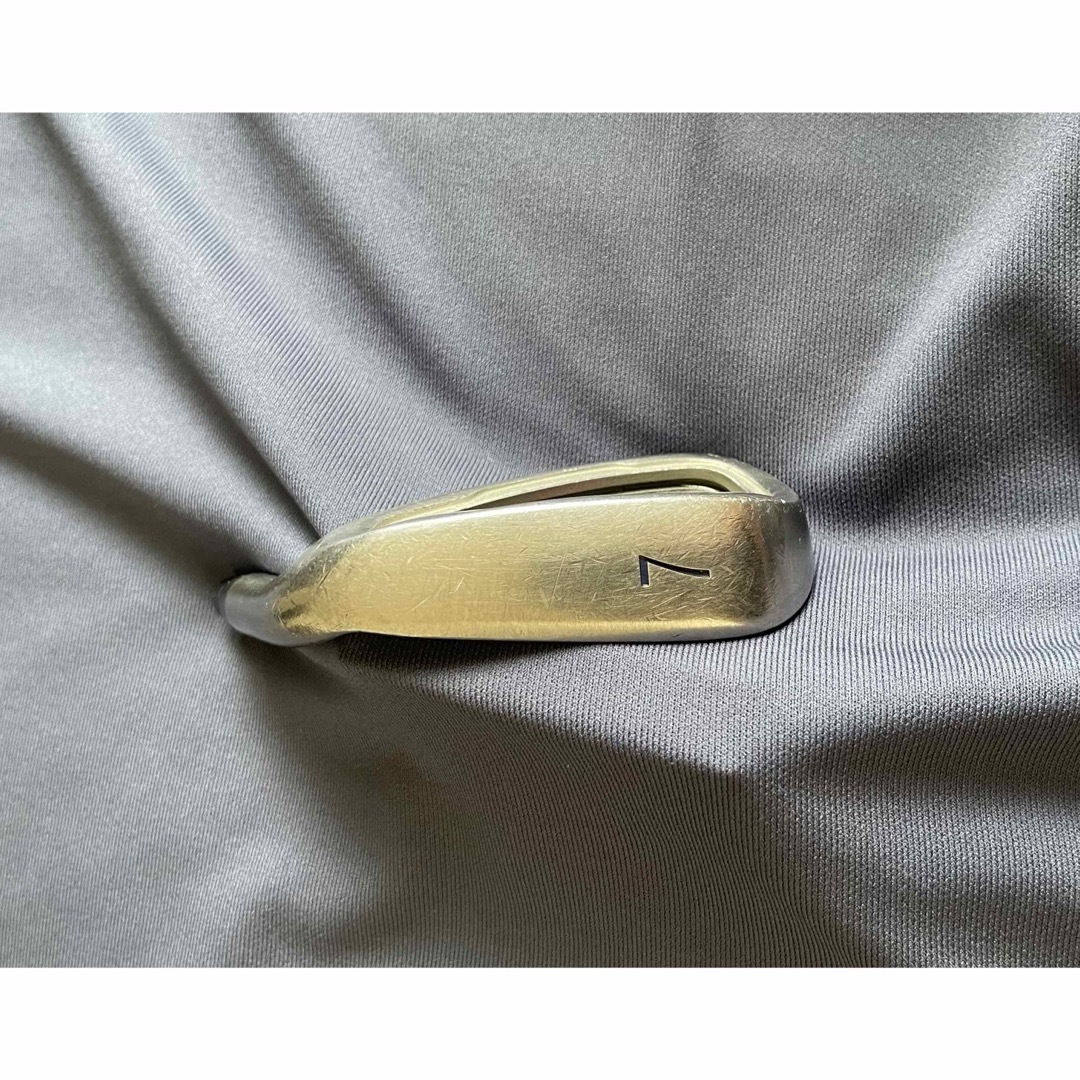 XXIO(ゼクシオ)のゼクシオ9代目 MP900L 7番アイアンベットのみ スポーツ/アウトドアのゴルフ(クラブ)の商品写真