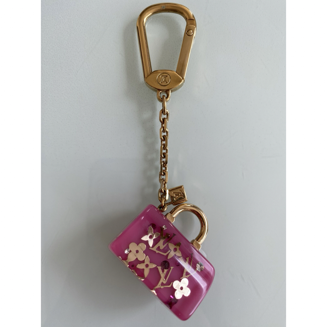 LOUIS VUITTON - LOUIS VUITTON ルイヴィトン バッグチャーム LOUIS VUITTON - LOUIS VUITTON ルイヴィトン バッグチャーム