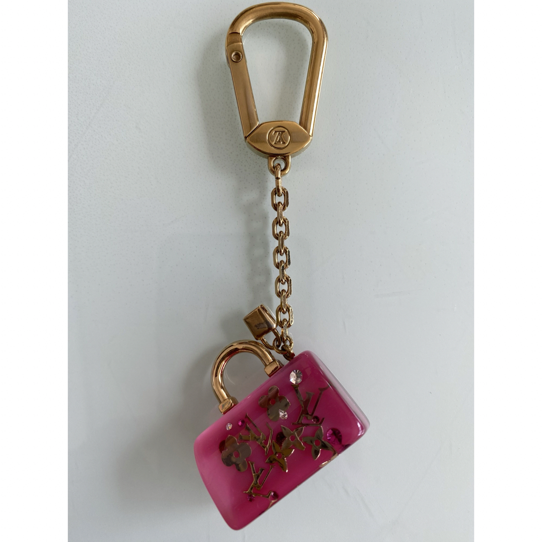 LOUIS VUITTON - LOUIS VUITTON ルイヴィトン バッグチャーム LOUIS VUITTON - LOUIS VUITTON ルイヴィトン バッグチャーム