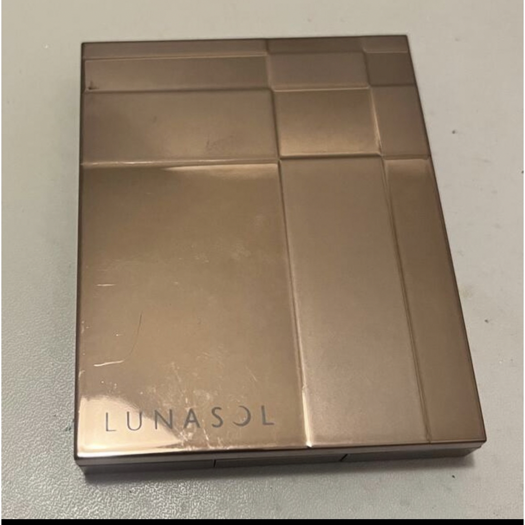 LUNASOL(ルナソル)のルナソル　アイシャドウ コスメ/美容のベースメイク/化粧品(アイシャドウ)の商品写真