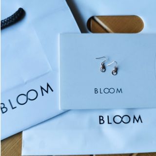 ブルーム(BLOOM)の新品|美品|BLOOM ブルーム　ピアス k10　イエロゴールド　フックピアス(ピアス)