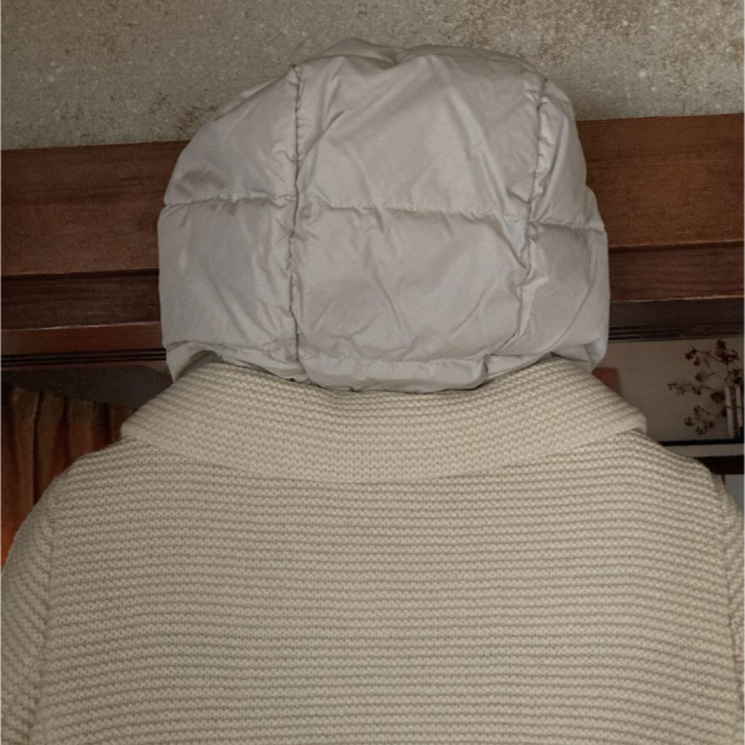 HERNO(ヘルノ)のヘルノ　ダウンコート　異素材ミックス　ニット　ベージュ　オフホワイト レディースのジャケット/アウター(ダウンコート)の商品写真
