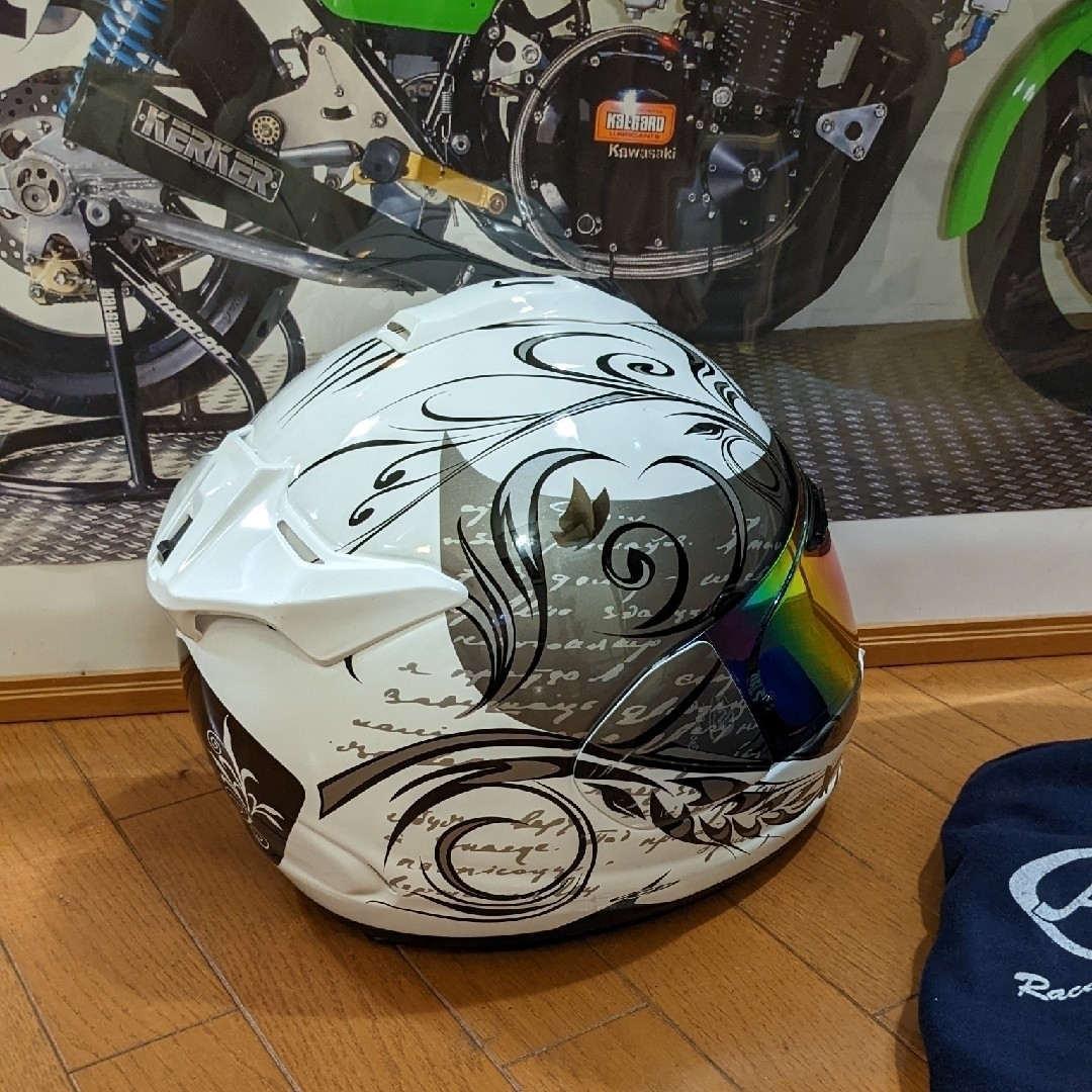 ARAI TENT(アライテント)のarai✰︎アライVECTOR-X STXLE USED  美品♥ 自動車/バイクのバイク(ヘルメット/シールド)の商品写真