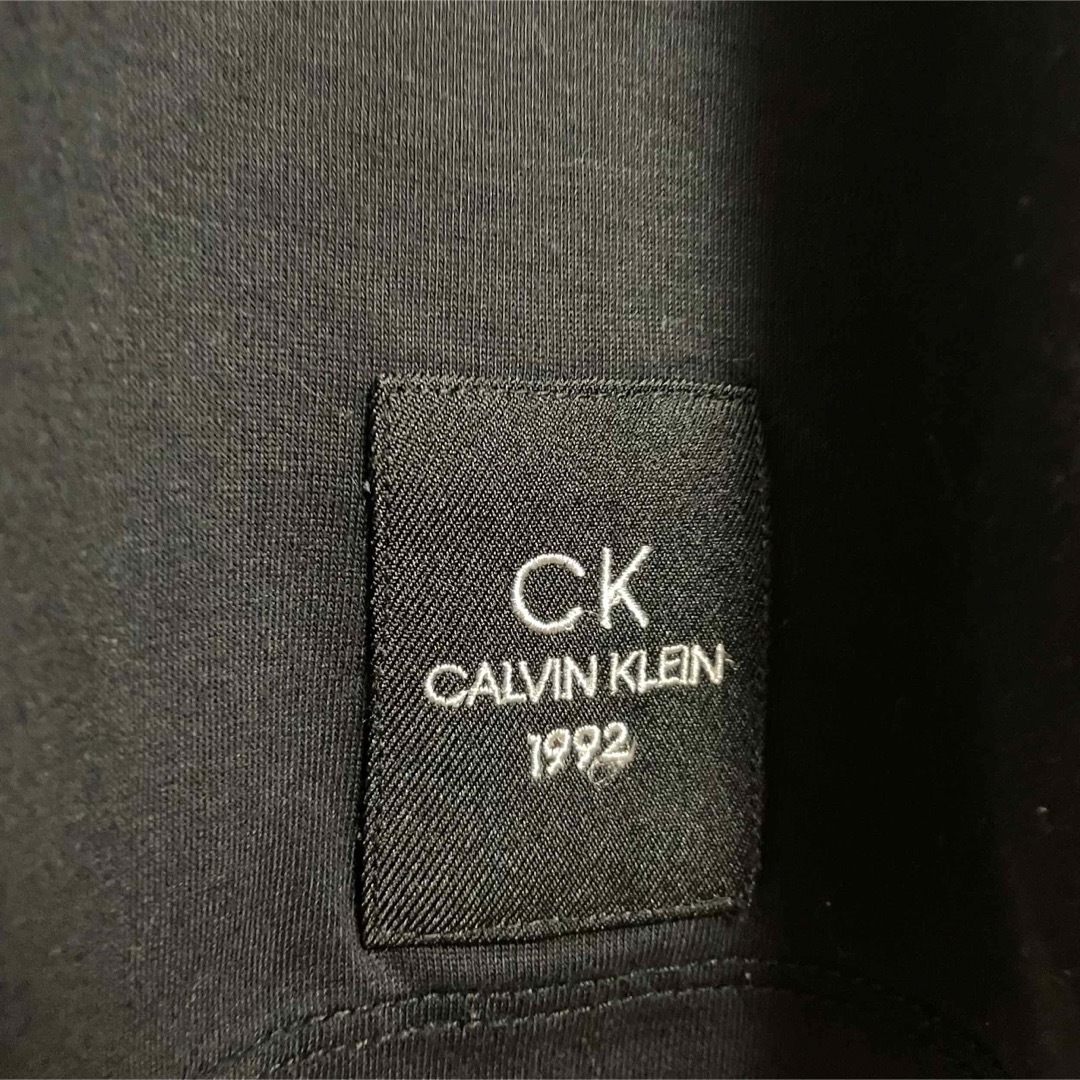 ck Calvin Klein(シーケーカルバンクライン)のCalvin Klein　Tシャツ メンズのトップス(Tシャツ/カットソー(半袖/袖なし))の商品写真