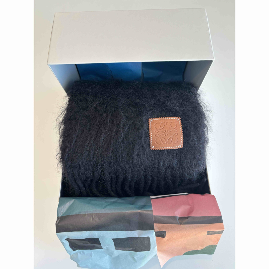 LOEWE(ロエベ)の【ボックス付き】LOEWE モヘアマフラーWOOL AND MOHAIR レディースのファッション小物(マフラー/ショール)の商品写真