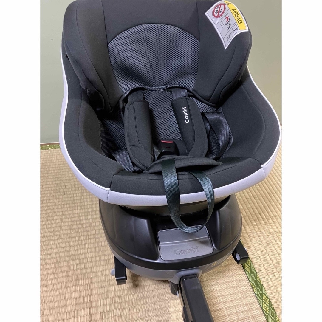 combi コンビ チャイルドシート ISOFIX CG-UIG - チャイルドシート