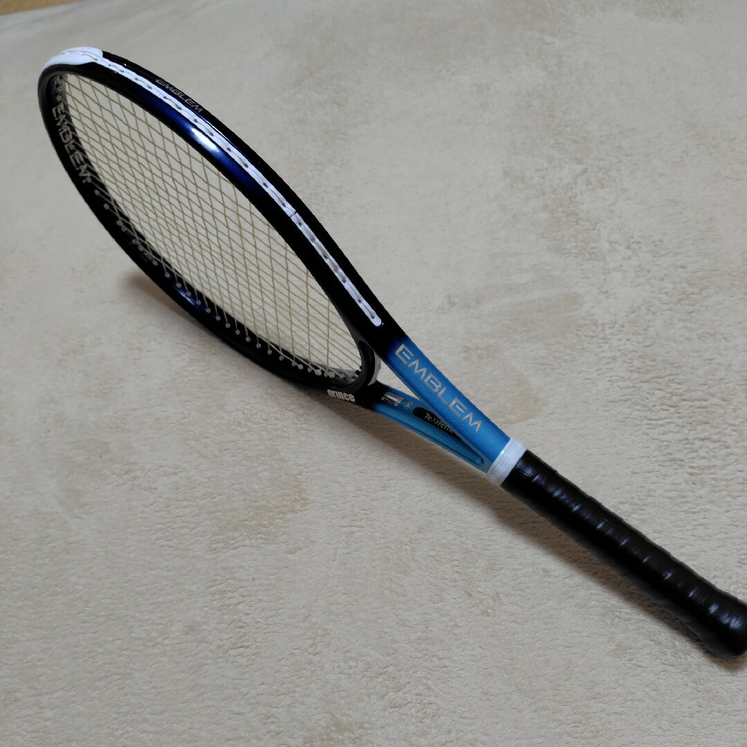 Prince(プリンス)の[プリンス テニス ラケット]エンブレム110 EMBLEM110 7TJ171 スポーツ/アウトドアのテニス(ラケット)の商品写真