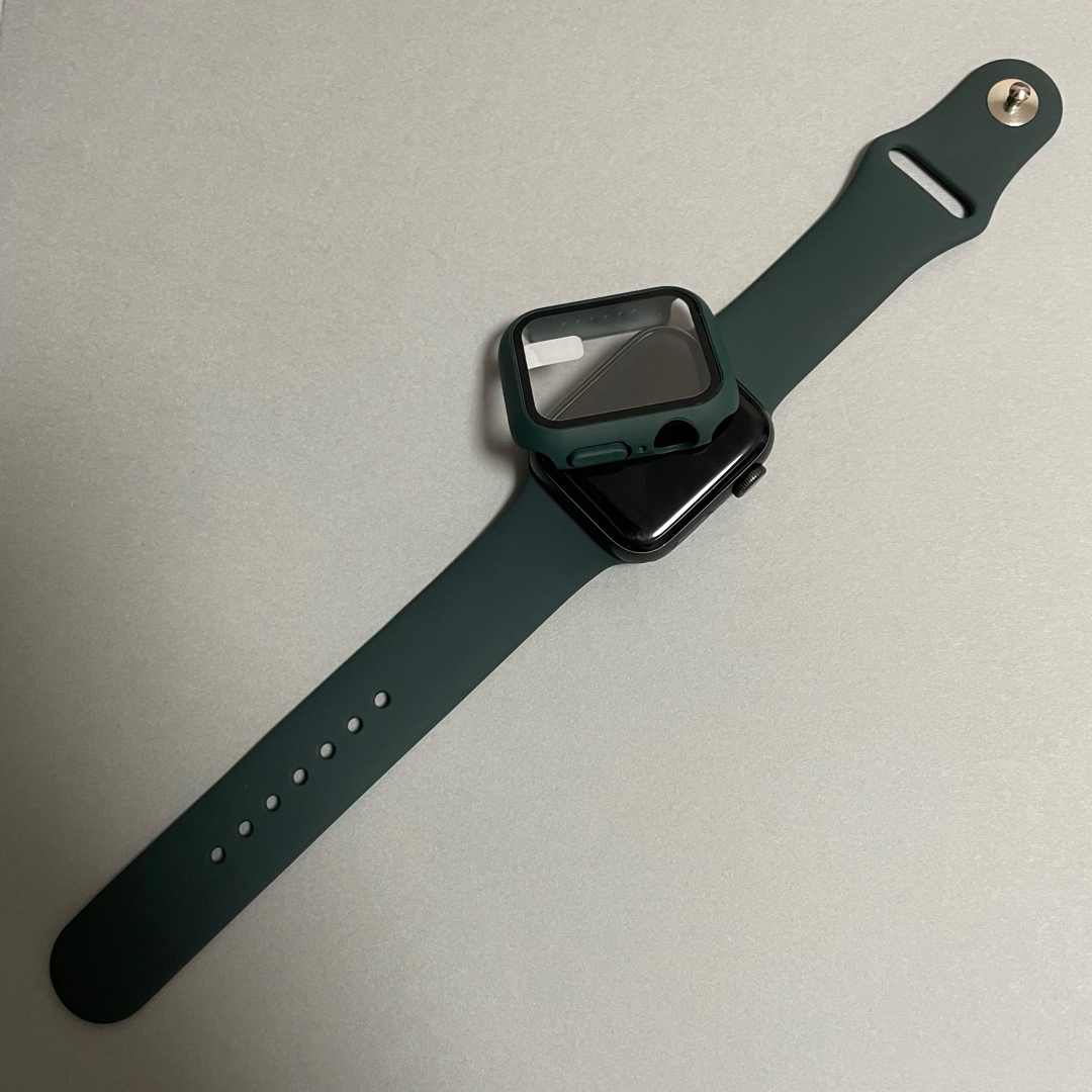 Apple Watch(アップルウォッチ)のAppleWatch 7 アップルウォッチ バンド S/M 45mm 深緑 メンズの時計(レザーベルト)の商品写真