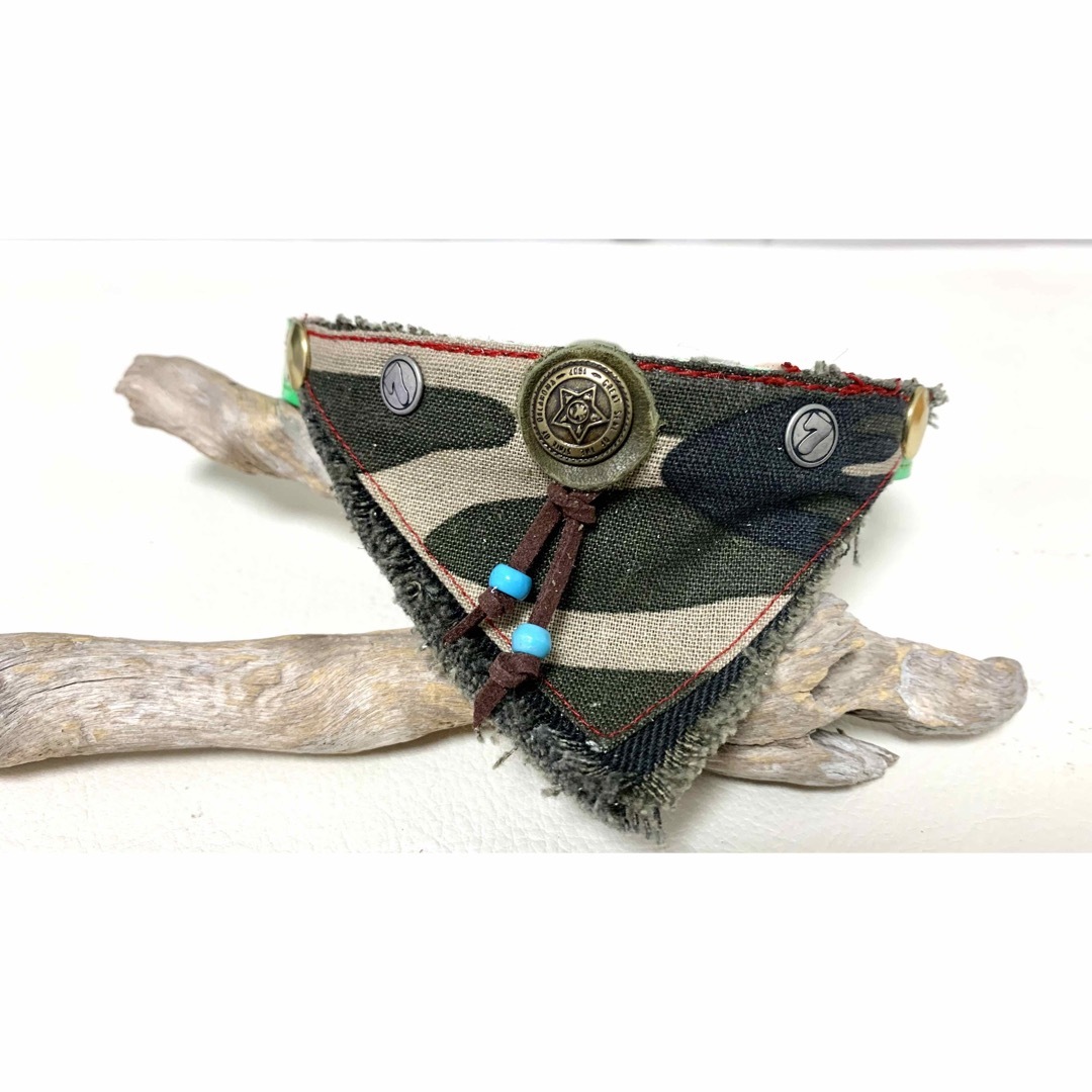 1020レザーわんこ犬の首輪（バンダナ） ハンドメイドのペット(リード/首輪)の商品写真