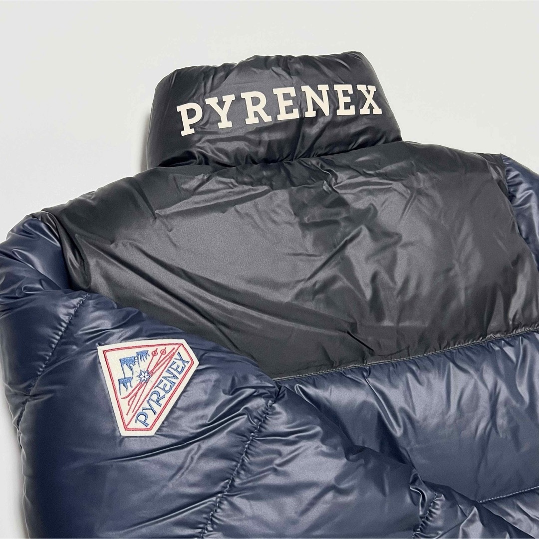 Pyrenex(ピレネックス)のS 新品 PYRENEX 日本未発売 ピレネックス ダウン ジャケット ロゴ 紺 メンズのジャケット/アウター(ダウンジャケット)の商品写真