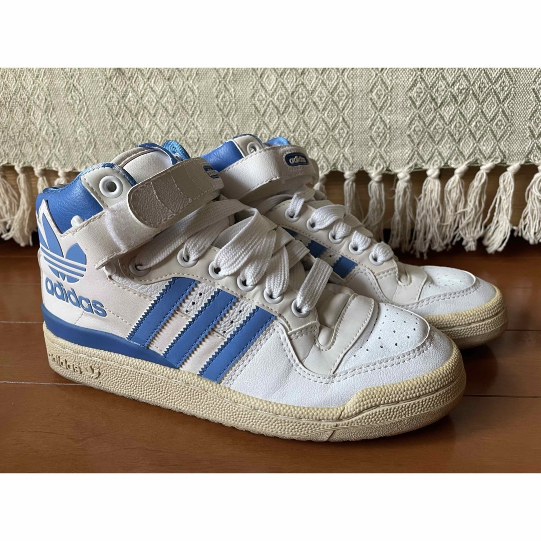 Originals（adidas）(オリジナルス)のadidas Originals⭐️23.5cm レディースの靴/シューズ(スニーカー)の商品写真