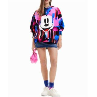 デシグアル(DESIGUAL)の新品✨タグ付き♪定価19,900円　お洒落💖パーカー　ミッキーマウス　大特価‼️(トレーナー/スウェット)