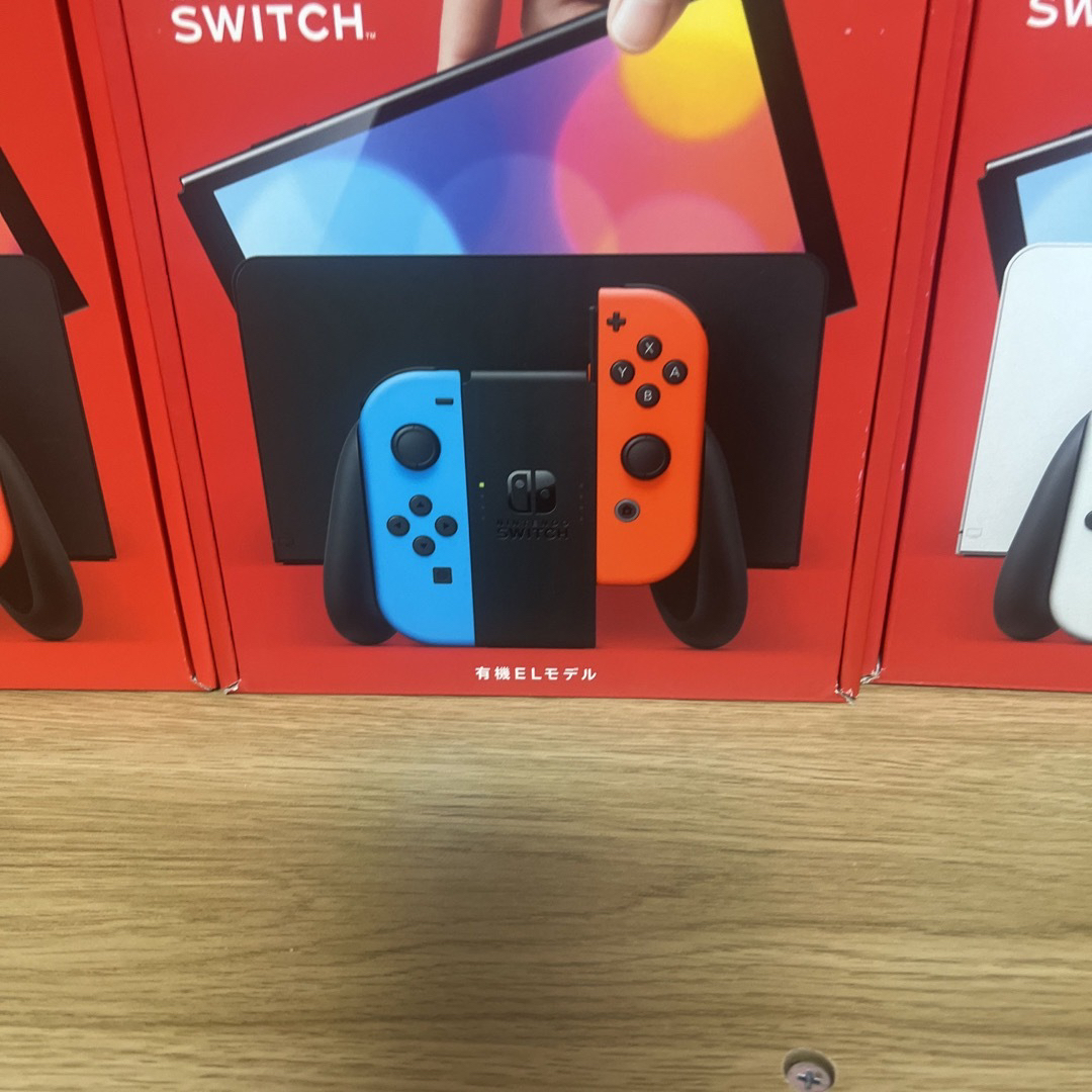 任天堂 Switch有機EL8台 ホワイト4台 ネオン4台 任天堂 Switch有機EL8台 ホワイト4台 ネオン4台