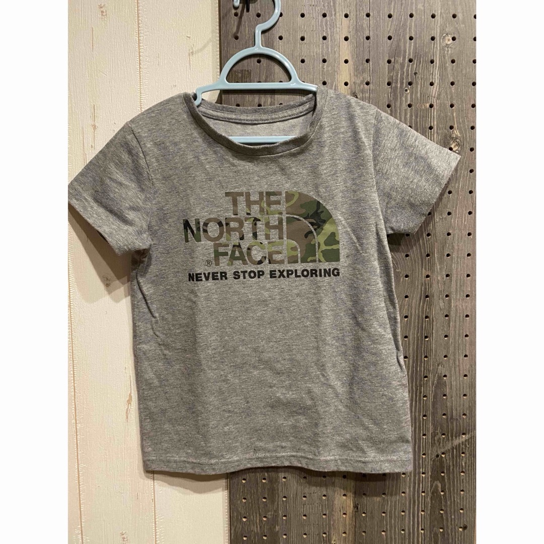 THE NORTH FACE(ザノースフェイス)のTHE NORTH FACE キッズTシャツ 110cm キッズ/ベビー/マタニティのキッズ服男の子用(90cm~)(Tシャツ/カットソー)の商品写真