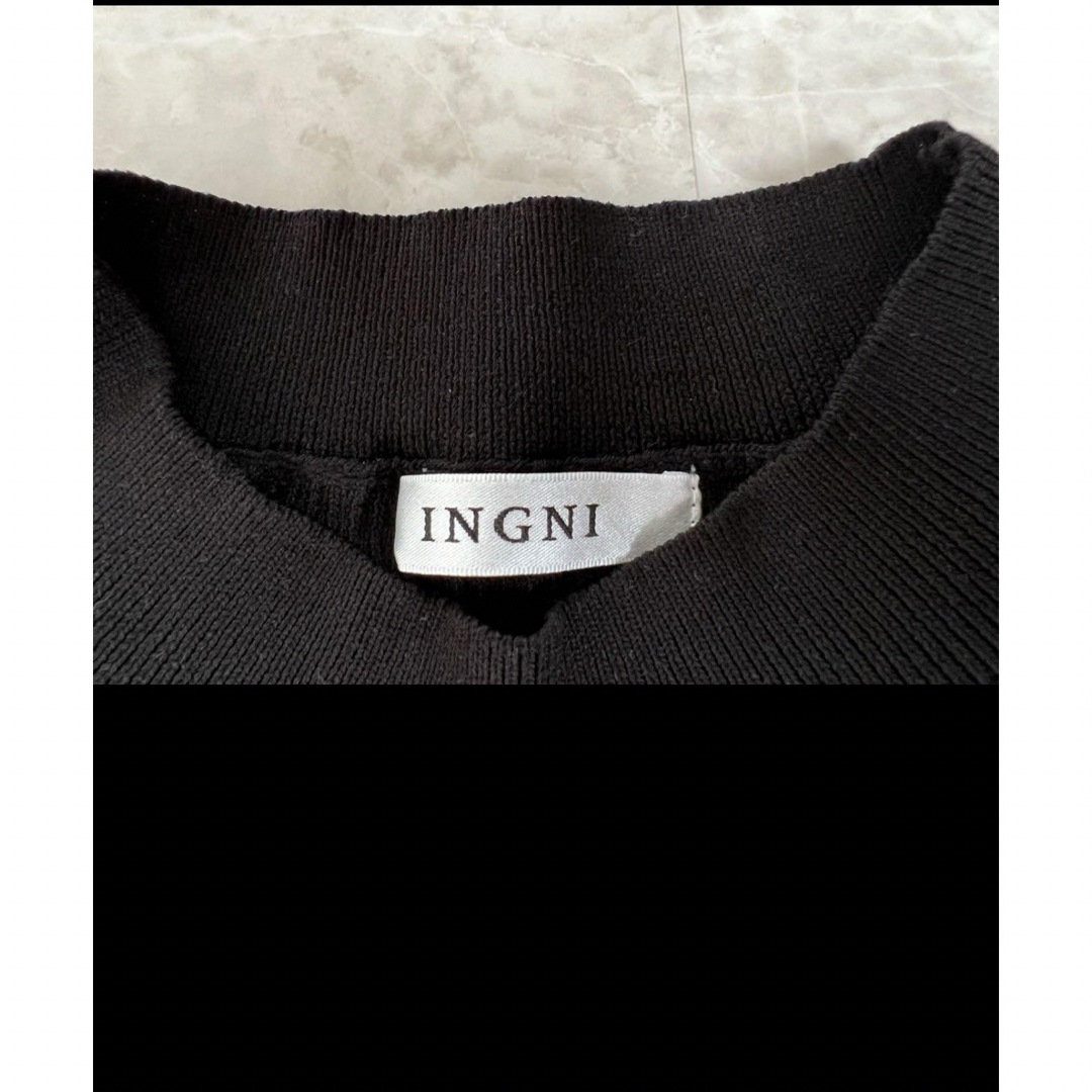 INGNI(イング)のINGNIカットアウト　トップス　　　　ニット レディースのトップス(カットソー(半袖/袖なし))の商品写真