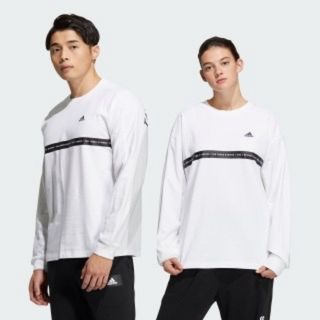 アディダス(adidas)の adidas ルーズフィット ヘビー 長袖Tシャツ（ジェンダーフリー）(シャツ)