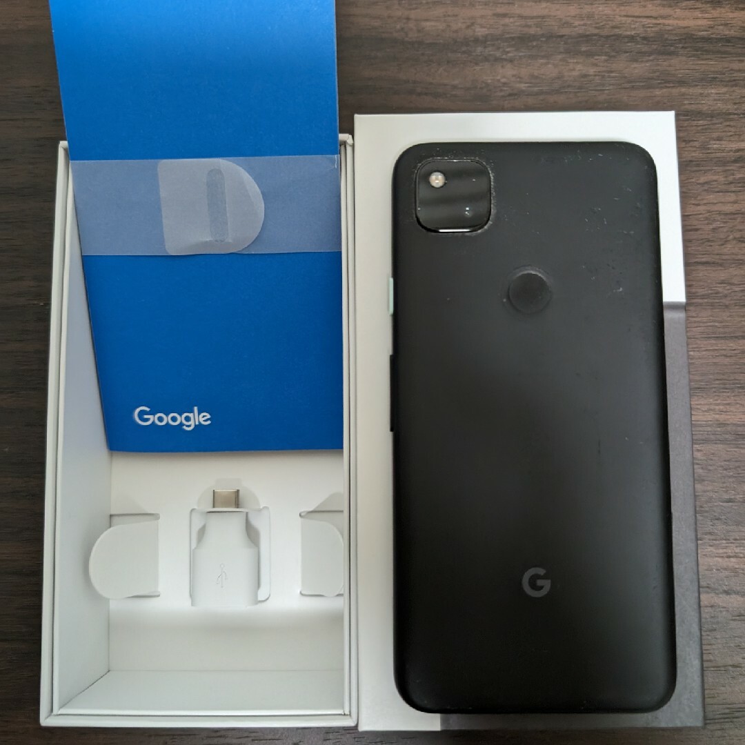 Google Pixel(グーグルピクセル)のGoogle Pixel 4a (5G) ブラック 128 GB　美品 スマホ/家電/カメラのスマートフォン/携帯電話(スマートフォン本体)の商品写真