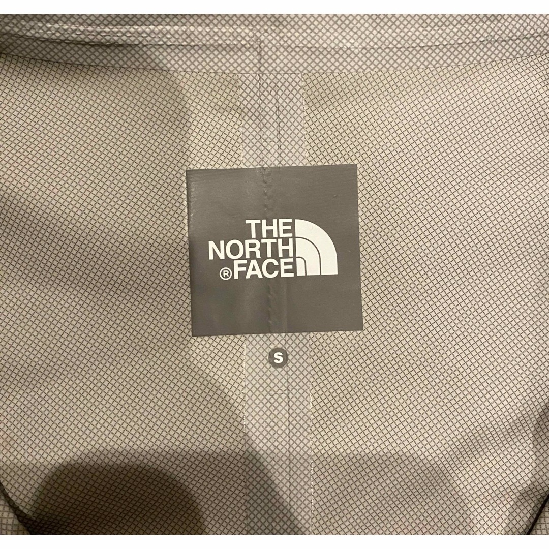THE NORTH FACE(ザノースフェイス)のノースフェイス　ナイロンジャケット　S メンズのジャケット/アウター(ナイロンジャケット)の商品写真