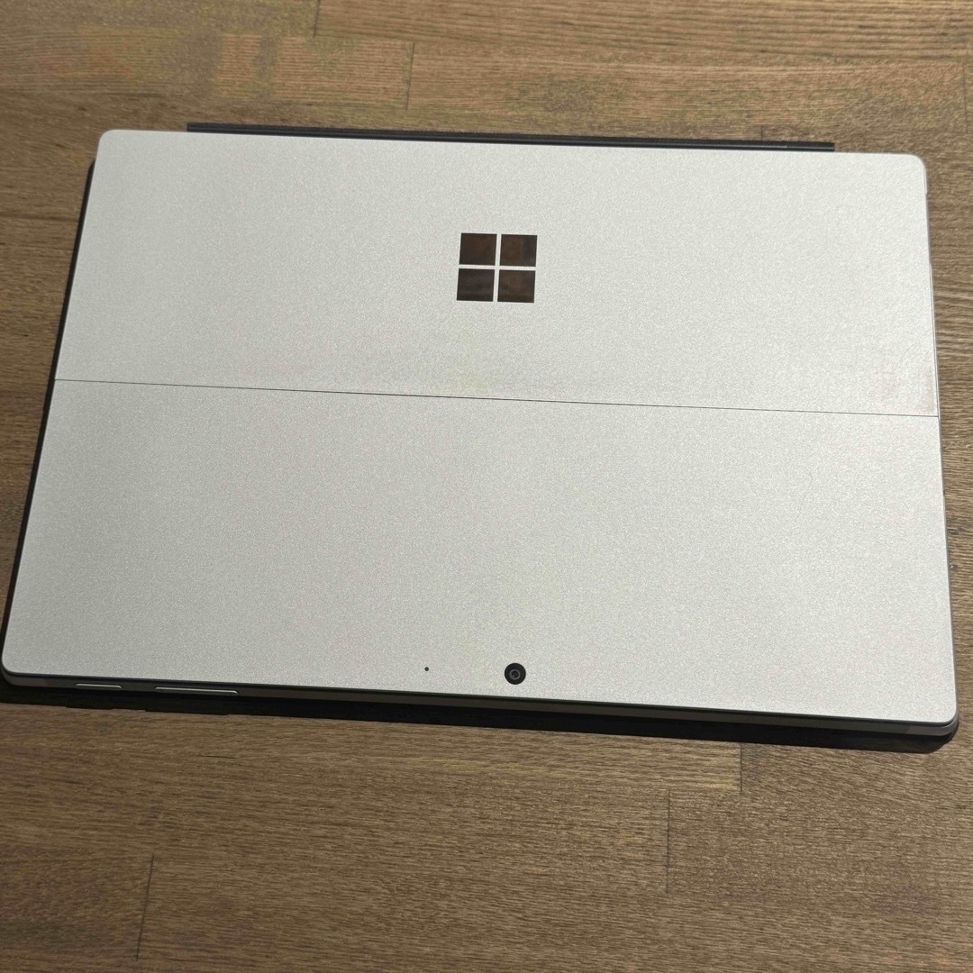 Microsoft(マイクロソフト)のSurface Pro7 i5 8GB SSD 256GB+サーフェスドック スマホ/家電/カメラのPC/タブレット(ノートPC)の商品写真