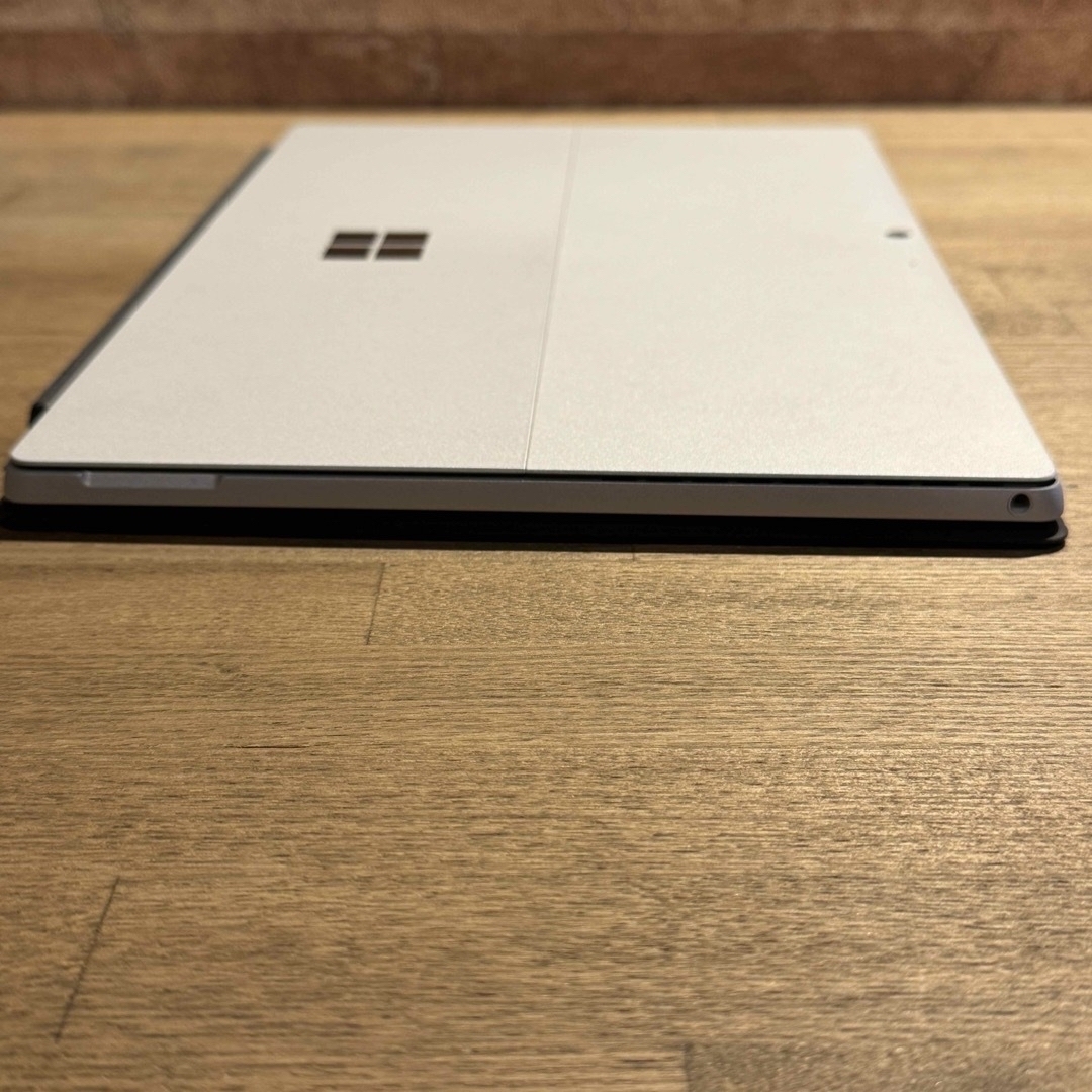 Microsoft(マイクロソフト)のSurface Pro7 i5 8GB SSD 256GB+サーフェスドック スマホ/家電/カメラのPC/タブレット(ノートPC)の商品写真