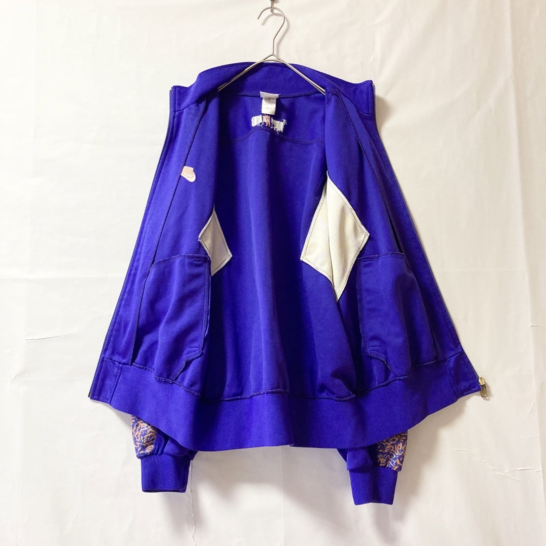 NIKE(ナイキ)の90s 銀タグ ナイキ トラックジャケット レトロ 刺繍ロゴ 短丈 太アーム 紫 メンズのトップス(ジャージ)の商品写真