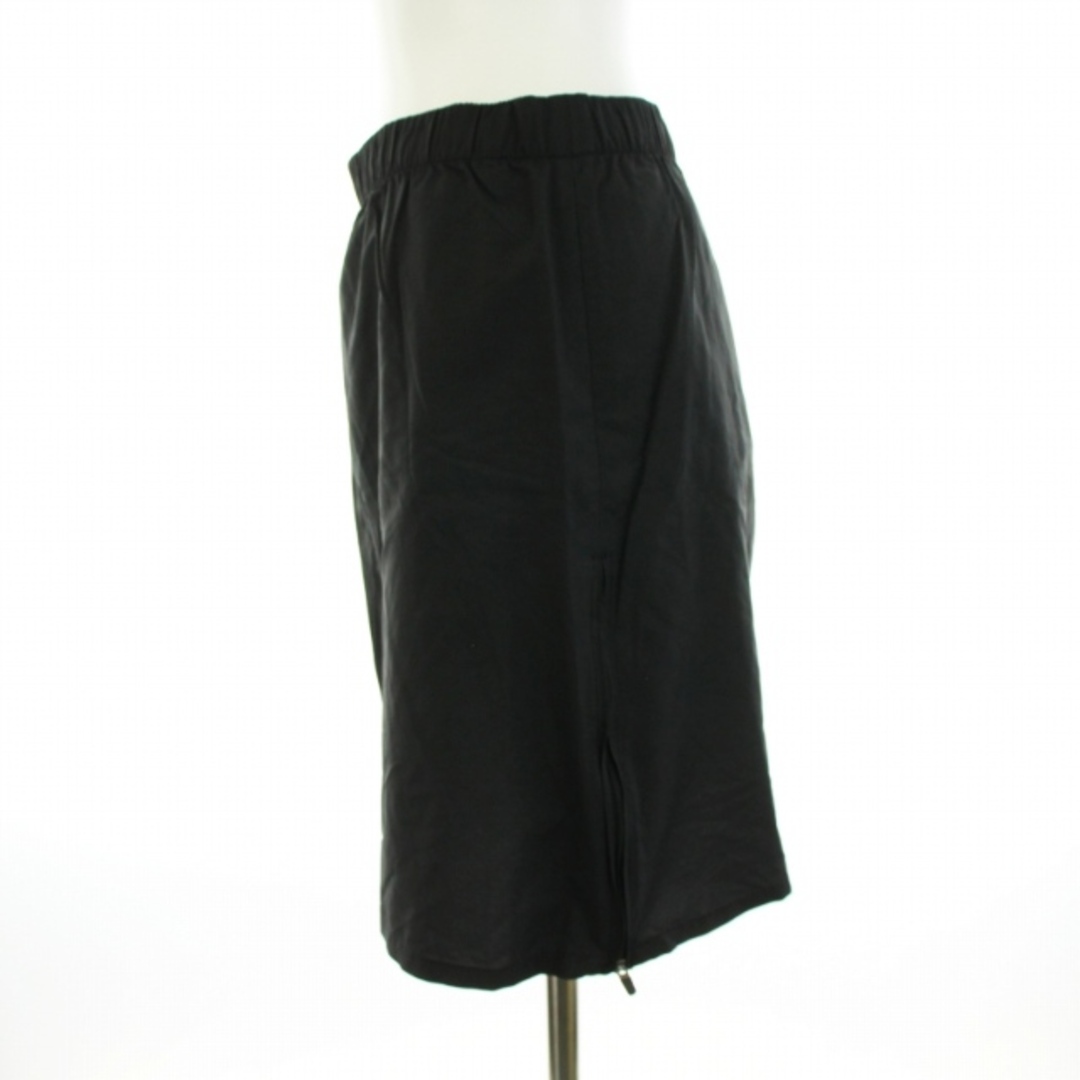 THE NORTH FACE(ザノースフェイス)のザノースフェイス スワローテイルスカート ミニスカート ウエストゴム 黒 レディースのスカート(ミニスカート)の商品写真
