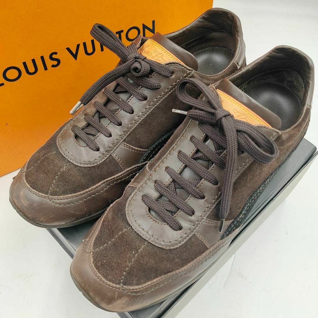 LOUIS VUITTON(ルイヴィトン)の美品 LOUIS VUITTON スエードスニーカー 26.5cm ブラウン メンズの靴/シューズ(スニーカー)の商品写真