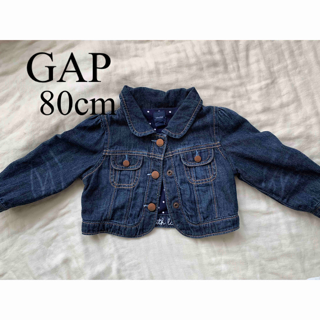 babyGAP(ベビーギャップ)のGAP デニムジャケット 80cm ショート丈 インディゴ 水玉 女の子 キッズ/ベビー/マタニティのベビー服(~85cm)(ジャケット/コート)の商品写真