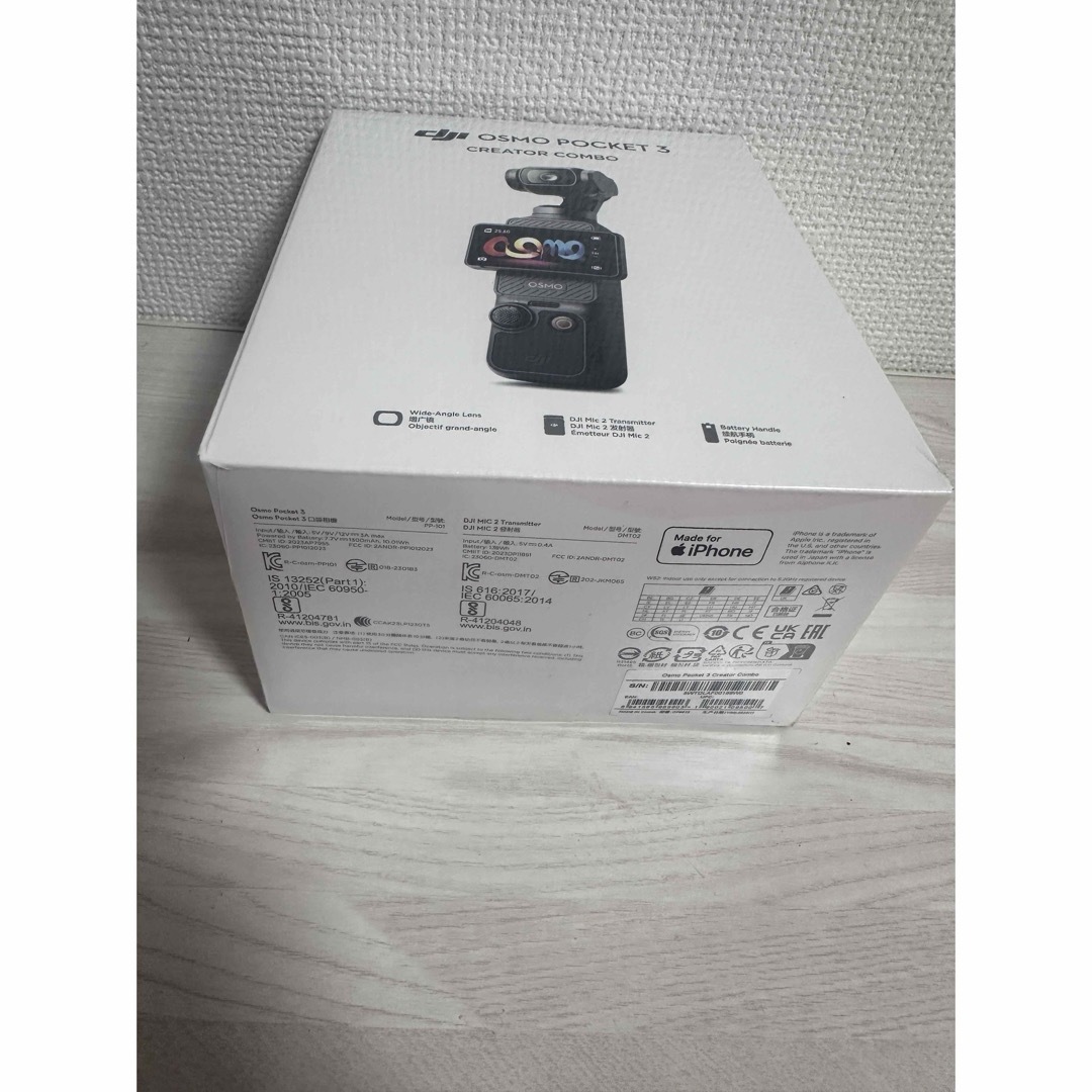 カオマンガイ99 様専用　DJI Osmo Pocket 3 クリエイターコンボ スマホ/家電/カメラのカメラ(ビデオカメラ)の商品写真