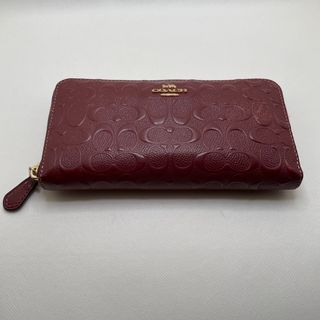 コーチ(COACH)のCOACH  コーチ　長財布　シグネチャーエンボス　(財布)