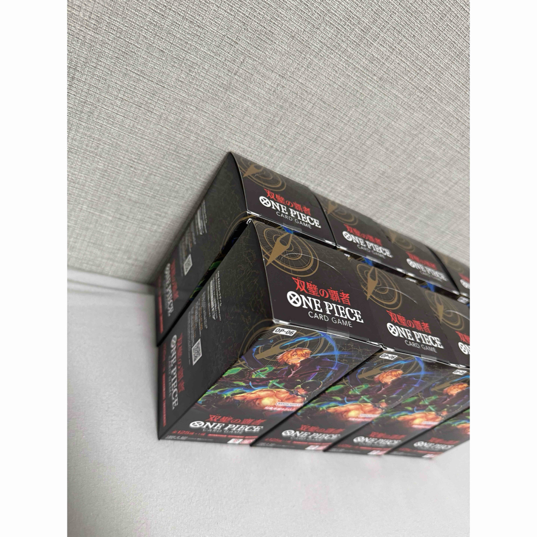 BANDAI(バンダイ)のワンピースカード 双璧の覇者　8BOX新品未開けテープ エンタメ/ホビーのトレーディングカード(Box/デッキ/パック)の商品写真