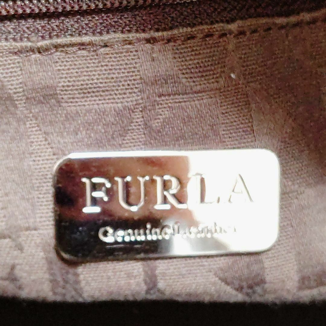 Furla(フルラ)の高級感　FURLA　ハンドバッグ　型押し　オーストリッチ　ブラウン　レザー レディースのバッグ(ハンドバッグ)の商品写真