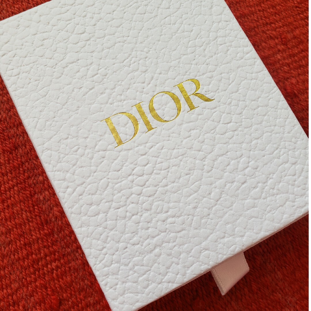 Dior(ディオール)のDior　ディオール　ノベルティ　非売品　チャーム レディースのアクセサリー(チャーム)の商品写真