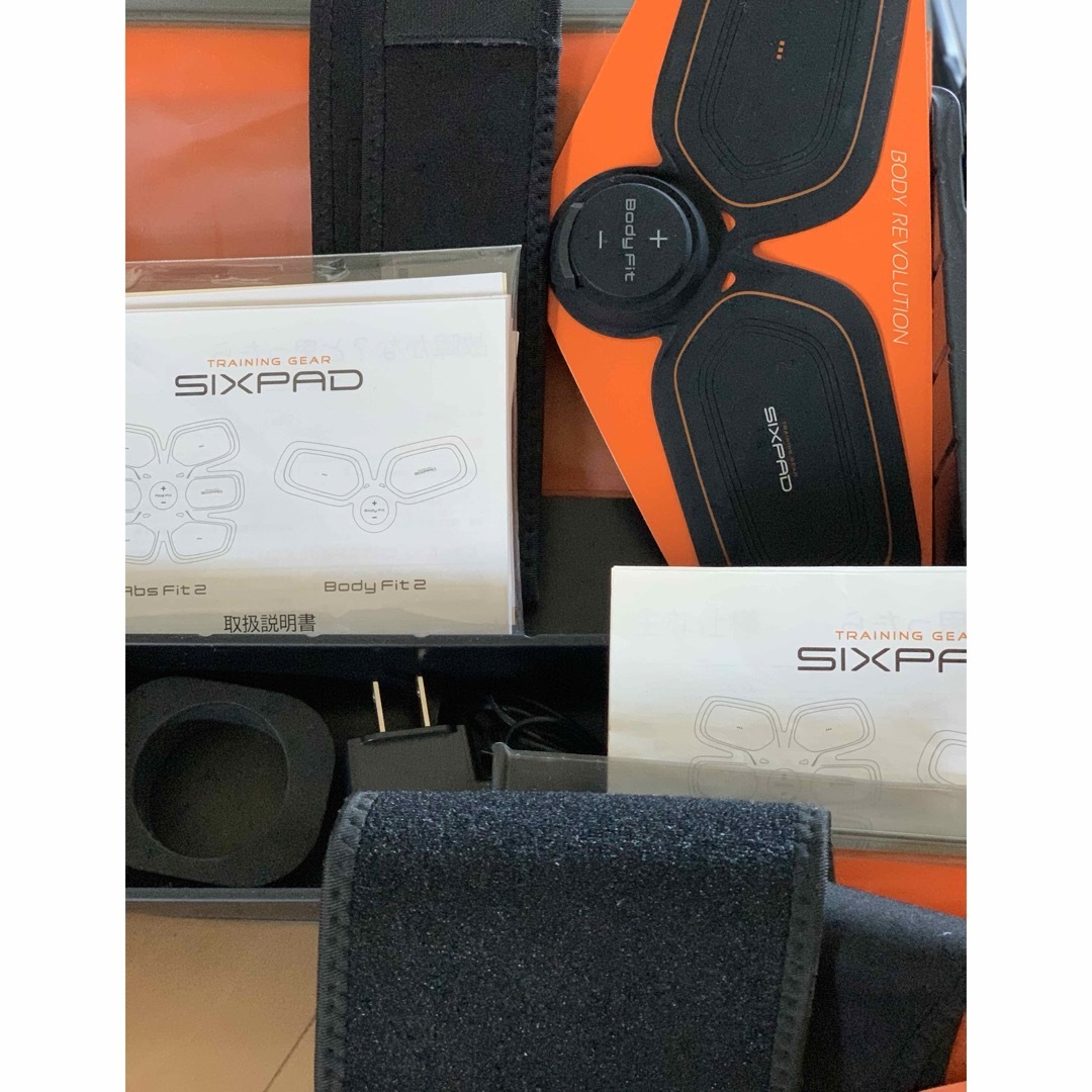 SIXPAD - 【SIXPAD】AbsFit2✴︎BodyFit 2×2✴︎正規品3点セットの通販 ...