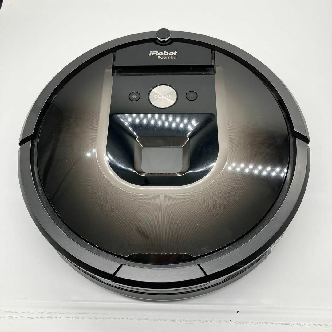 ルンバ 掃除ロボット roomba980 付属品多数の通販 by すーさん25's