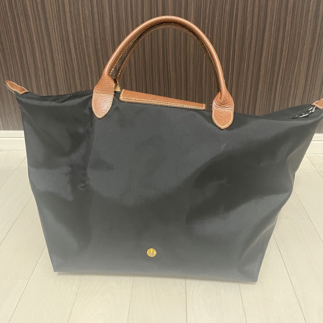 LONGCHAMP(ロンシャン)のLONGCHAMP ル・プリアージュ　Mサイズ レディースのバッグ(トートバッグ)の商品写真