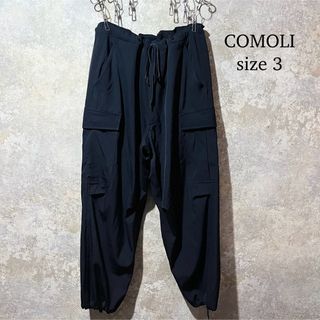 コモリ(COMOLI)のCOMOLI コモリ ウールギャバ BDUパンツ(その他)