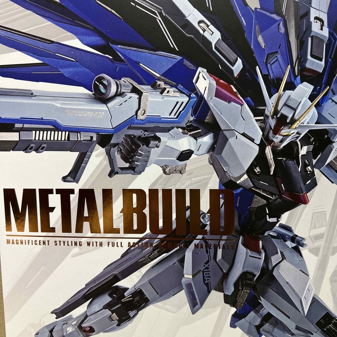 バンダイMETAL BUILD フリーダム&ジャスティス