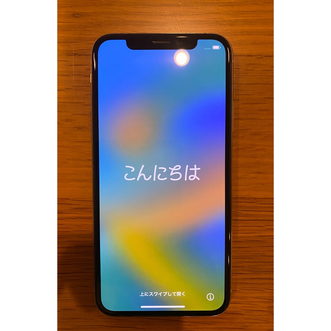 iPhone(アイフォーン)の純正アダプター付・早い者勝ち❗️iPhone Xs 256GB SIMロック解除 スマホ/家電/カメラのスマートフォン/携帯電話(スマートフォン本体)の商品写真