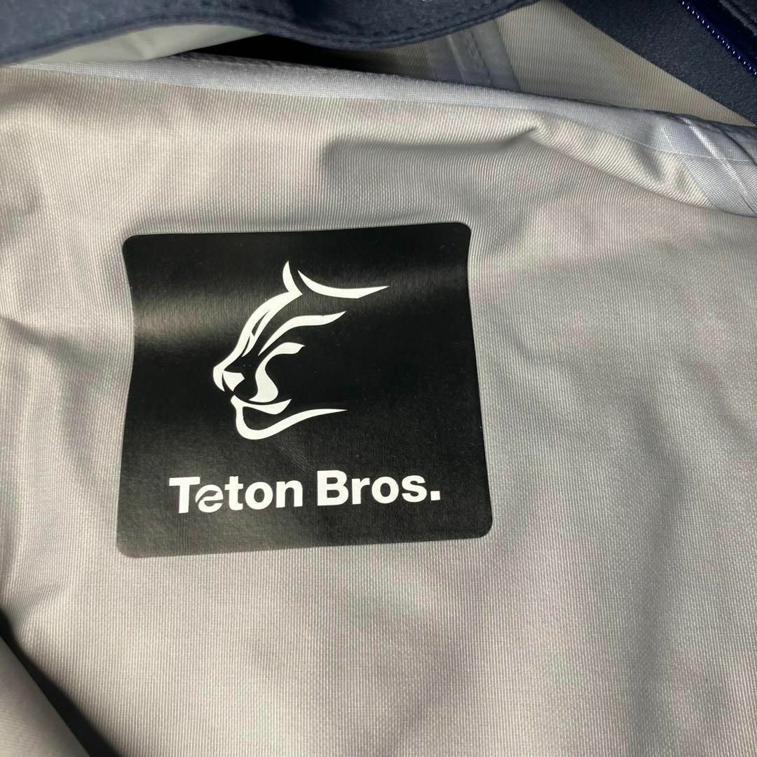 Teton Bros.(ティートンブロス)の定価以下 ティートンブロス ツルギジャケット ネイビー L メンズのジャケット/アウター(マウンテンパーカー)の商品写真