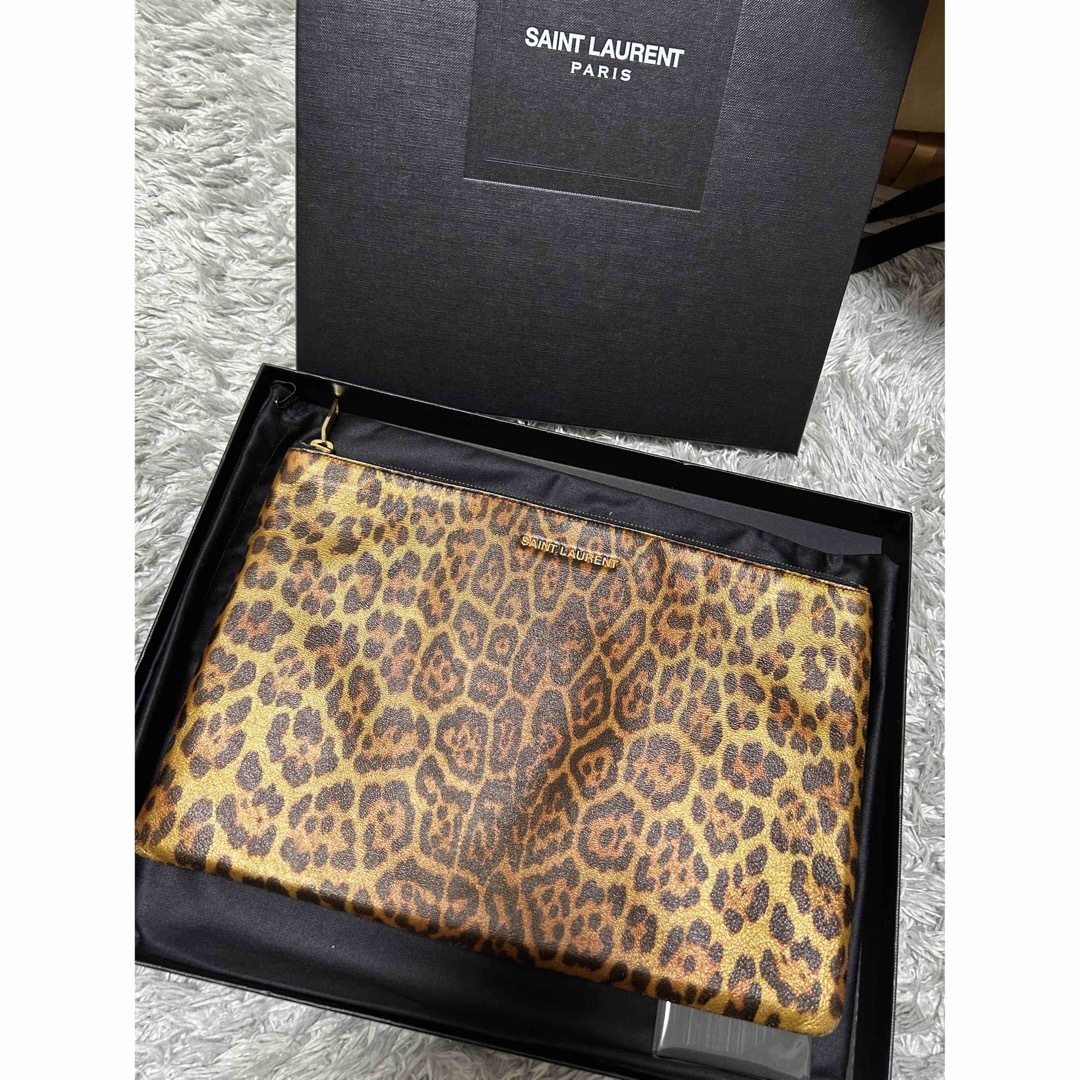 Saint Laurent クラッチバッグ Saint Laurent クラッチバッグ