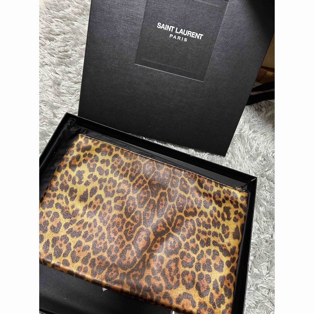 Saint Laurent(サンローラン)のSaint Laurent クラッチバッグ レディースのバッグ(クラッチバッグ)の商品写真