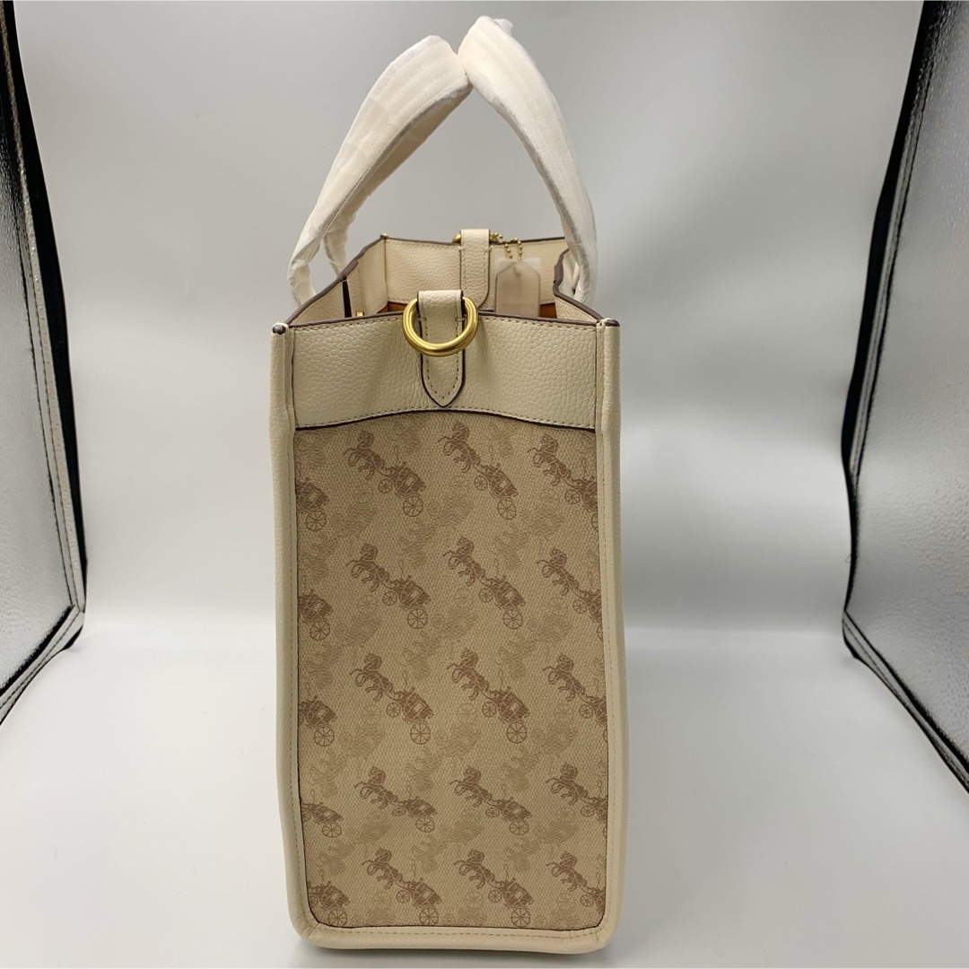 COACH(コーチ)の《新品》《在庫限り》《値下げ可大歓迎》コーチ　ショルダー　トート　2way レディースのバッグ(トートバッグ)の商品写真