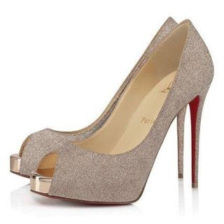 Christian Louboutin(ハイヒール/パンプス)のフリマアイテム一覧 Christian Louboutin(ハイヒール/パンプス)のフリマアイテム一覧