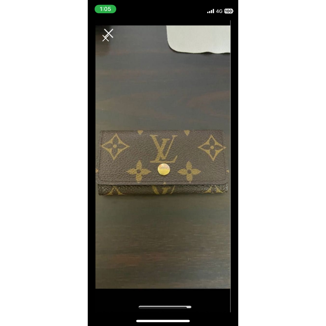 LOUIS VUITTONキーケースのサムネイル