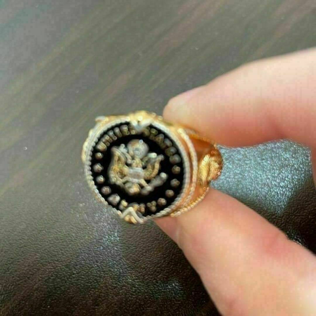 【A016】リング　メンズ　指輪　ゴールド　カレッジ　米国　20号 メンズのアクセサリー(リング(指輪))の商品写真