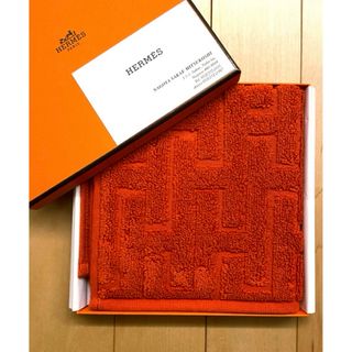 エルメス(Hermes)の【新品未使用】 箱付 紙タグ付 エルメス ハンドタオル ステアーズ ラビリンス(ハンカチ)