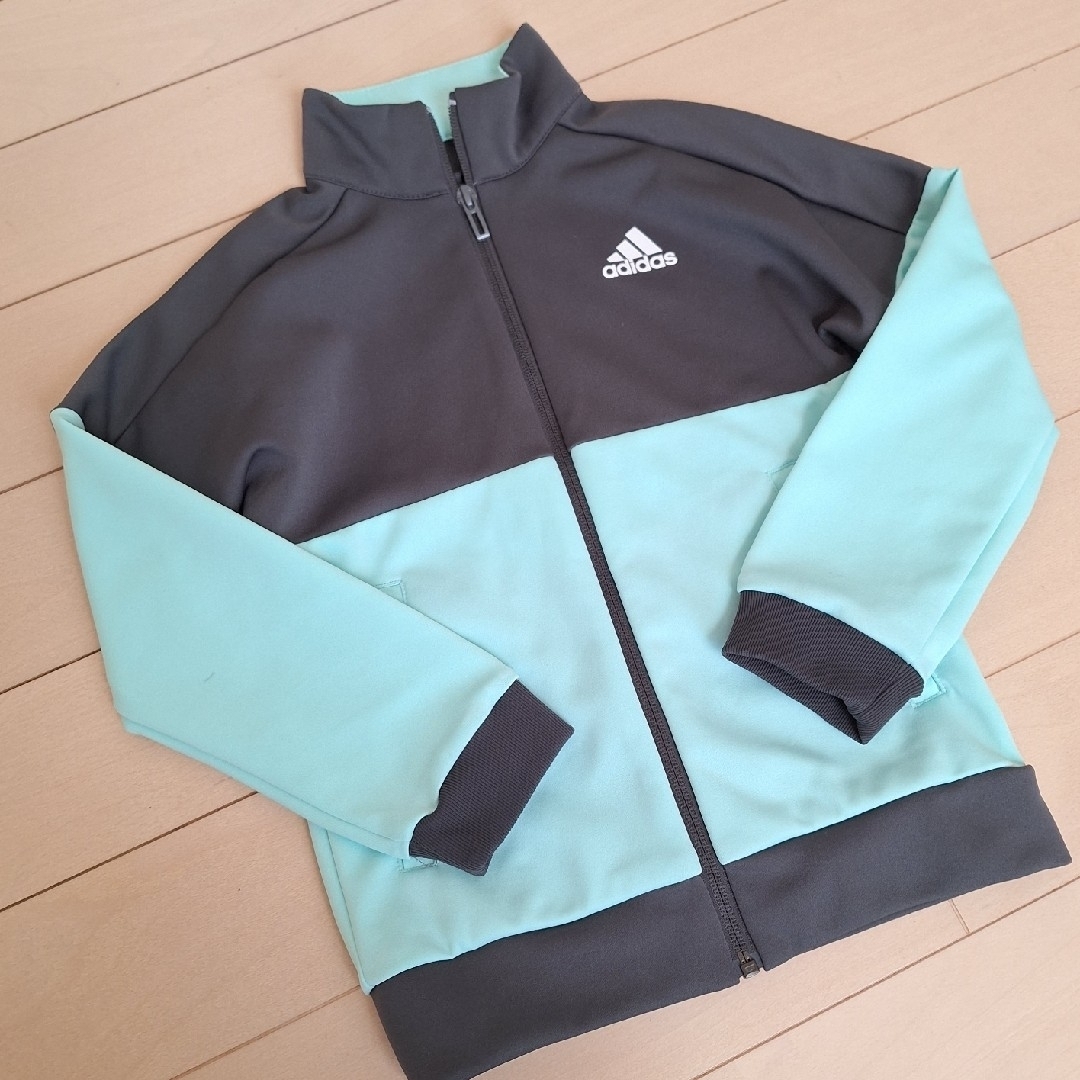 adidas(アディダス)のアディダス　ジャージ上着　130 キッズ/ベビー/マタニティのキッズ服女の子用(90cm~)(ジャケット/上着)の商品写真