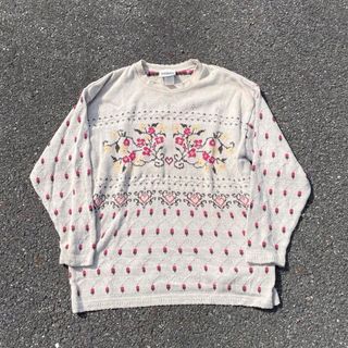 アートヴィンテージ(ART VINTAGE)のmade in  canada vintage 総柄ニット　花柄ニット(ニット/セーター)